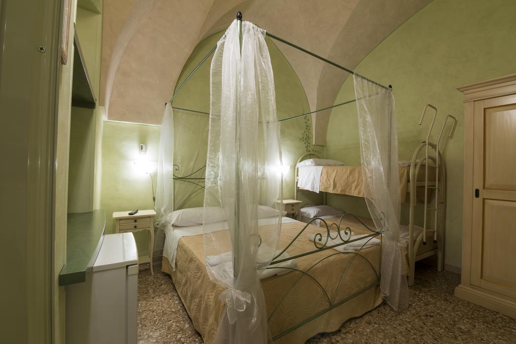 كاليميرا Tenuta Masseria Del Gallo المظهر الخارجي الصورة